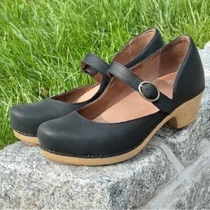 Dansko Missy Mary Jane Flat, Women’s 10.5 or 41, Black Leather Upper